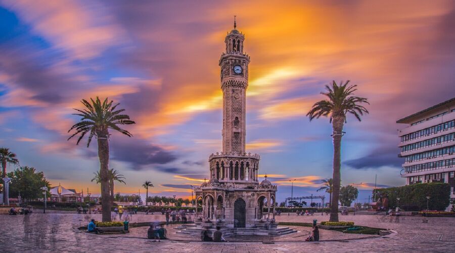 İzmir Çeşme Kuşadası Pamukkale Turu 2 Gece