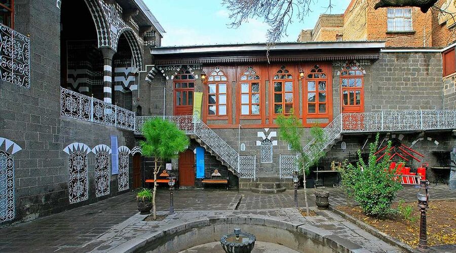 Uçaklı Butik Mardin Midyat Hasankeyf Turu 2 Gece