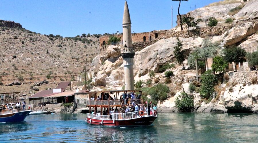 Uçaklı Gaziantep Şanlıurfa Göbeklitepe Turu 1 Gece